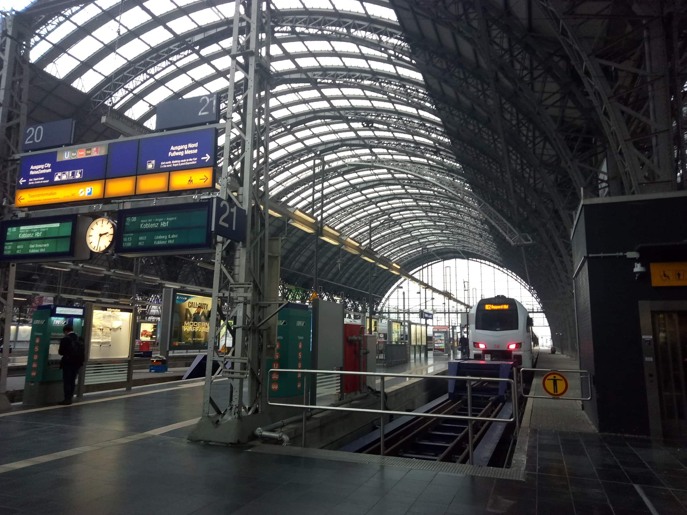 Frankfurt trainstation