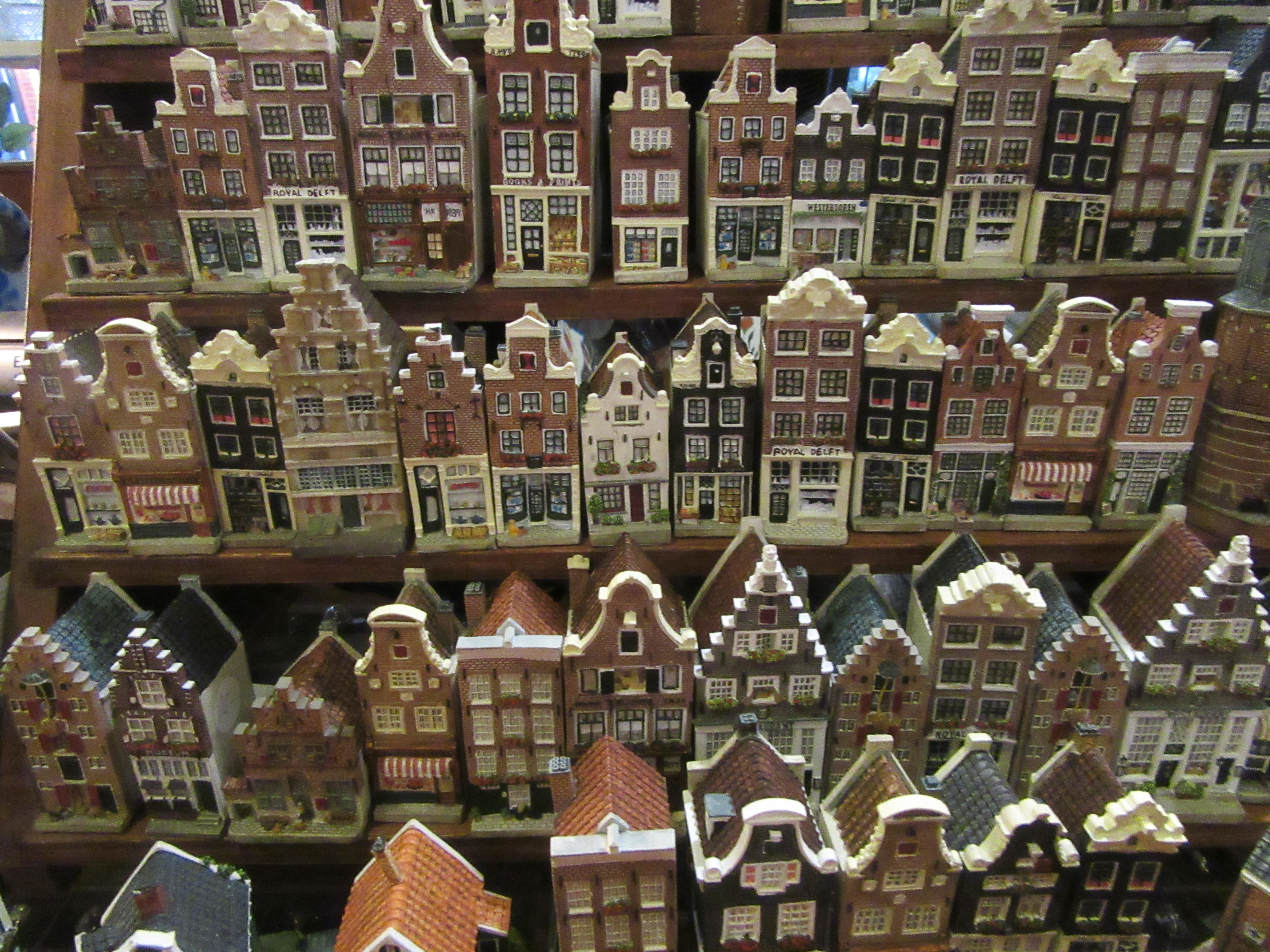 Amesterdam - souvenir houses